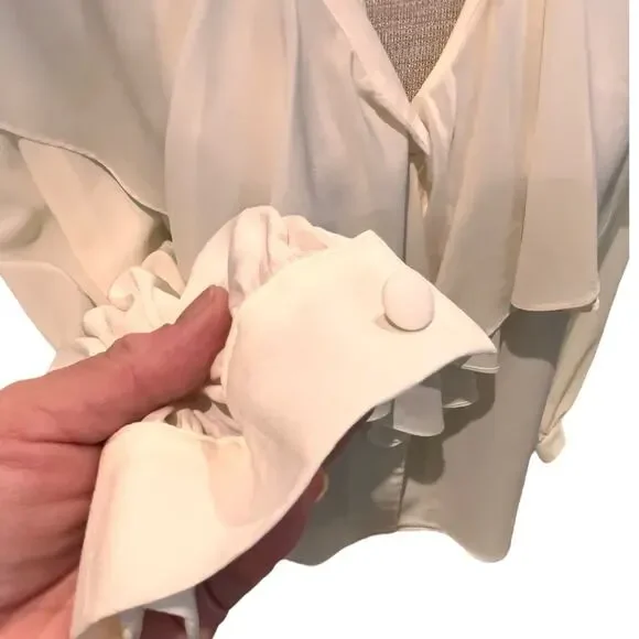 Vintage Size 8/S/M? Petite Sophisticate Womens Ruffled Blouse Ivory Long Sleeve - Picture 6 of 9
